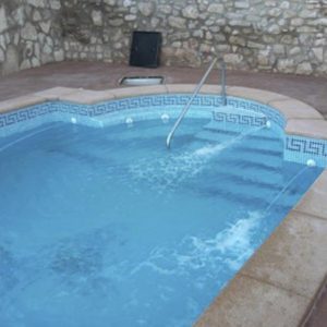 Servicios – Instalación  y venta de piscinas